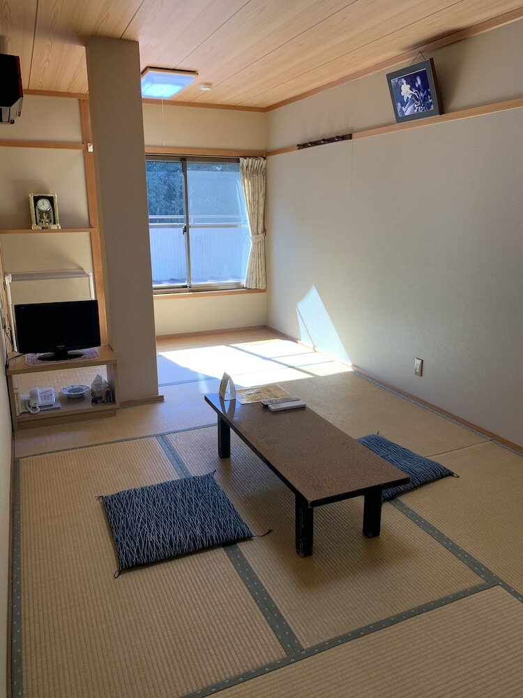 Hotel Kawayu Onsen Minshuku Sumiya