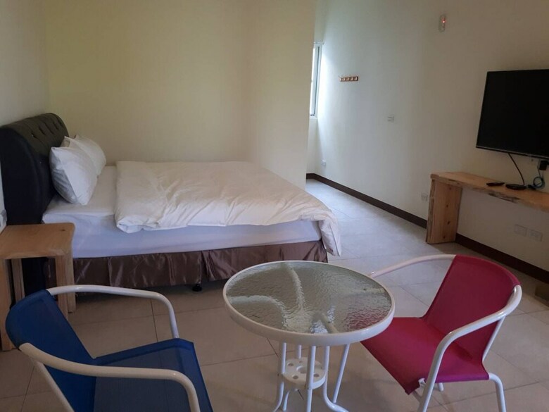 Bed & Breakfast Taitung Crabs House