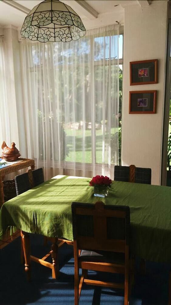 Hotel Sondela Guest House