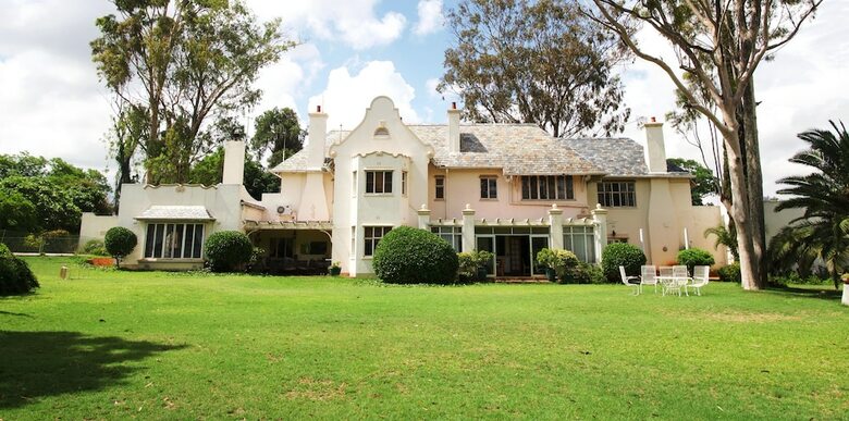 Hotel Sondela Guest House