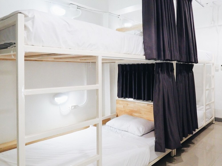Hostal Loyy Hotel - Hostel