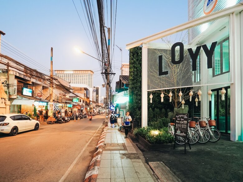 Hostal Loyy Hotel - Hostel