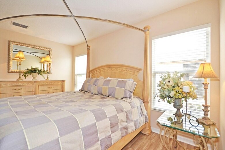 Villa Michele's Haven 300994