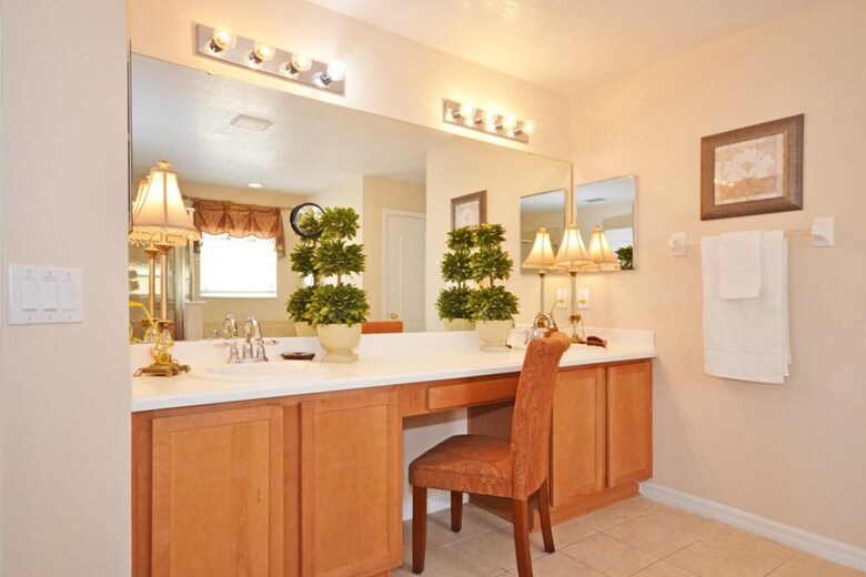 Villa Michele's Haven 300994