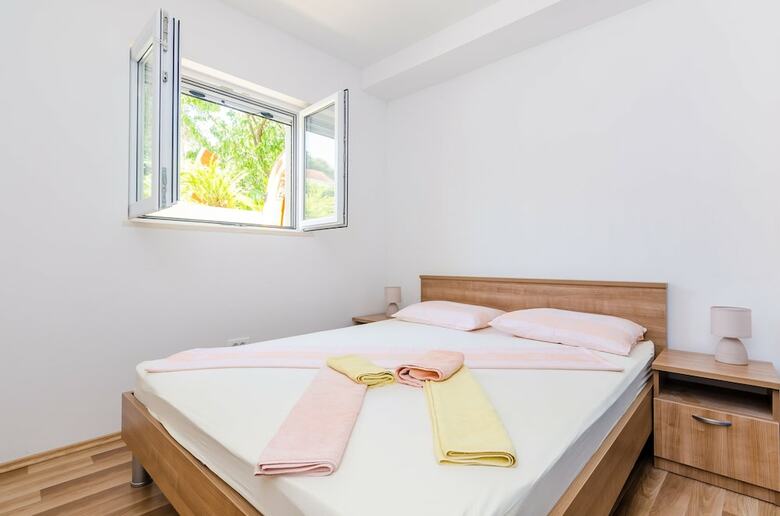 Apartments Maurora