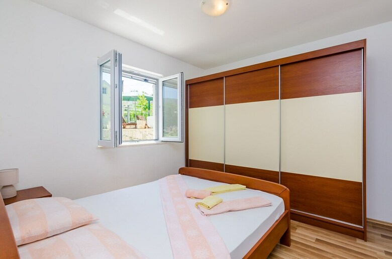 Apartments Maurora