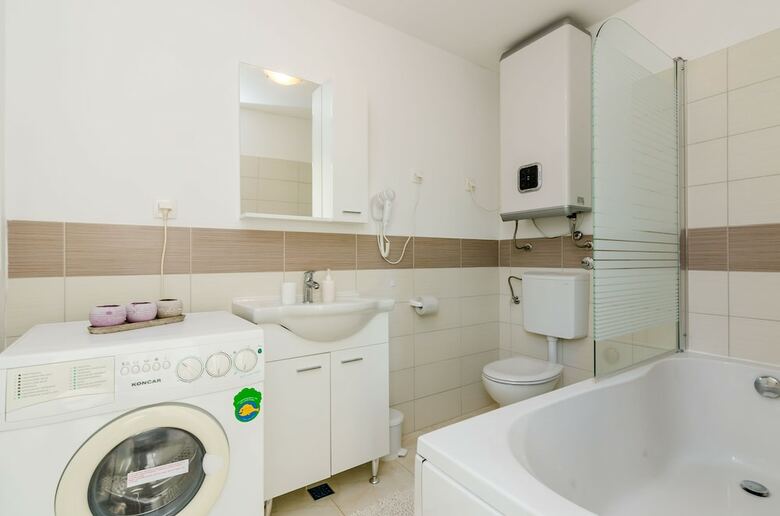 Apartments Maurora