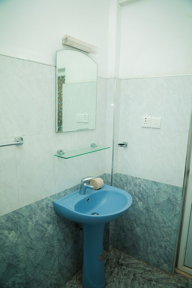 Hotel Hasaranga Holiday House