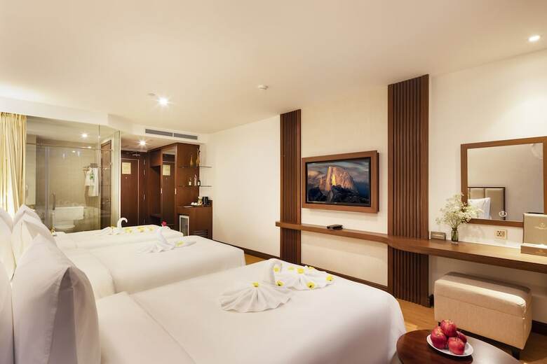 Regalia Gold Hotel
