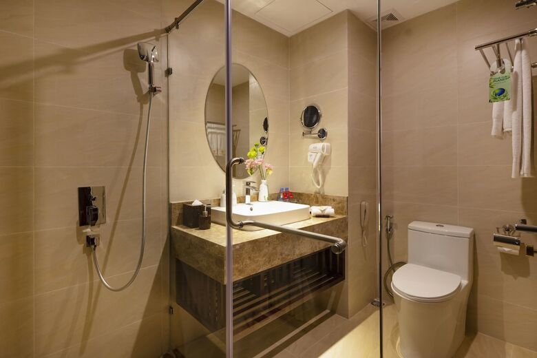 Regalia Gold Hotel