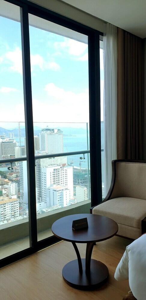 Regalia Gold Hotel