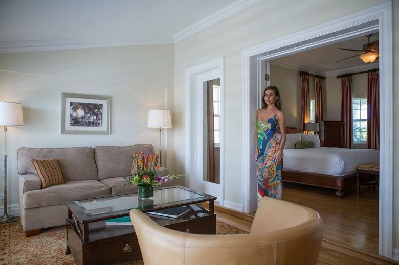 The Pillars Hotel