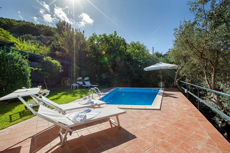 Villa La Casa Di Pietra