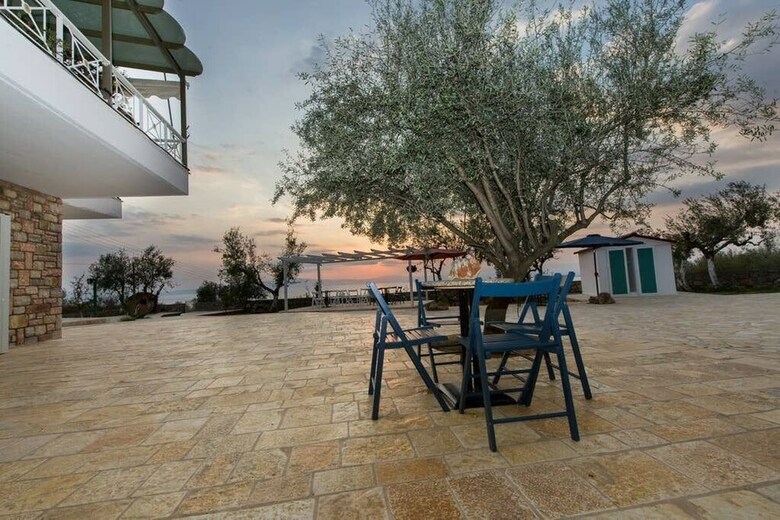Apartamentos Emotions House Sunsets By The Pool