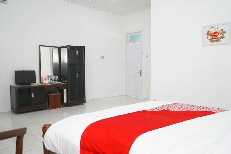Oyo 1148 Pelangi Hotel New Teluk Uber