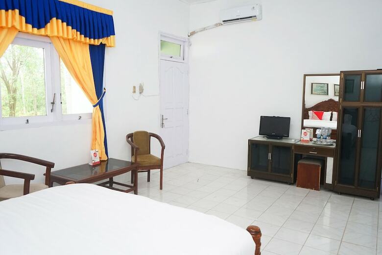 Oyo 1148 Pelangi Hotel New Teluk Uber