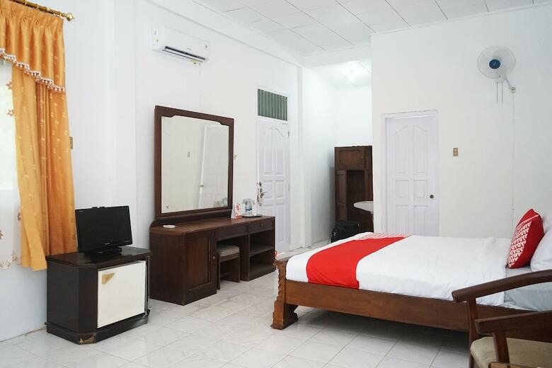 Oyo 1148 Pelangi Hotel New Teluk Uber