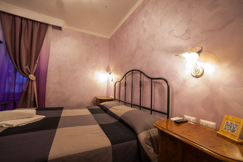 Hotel Iris Guest House