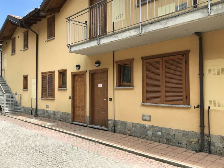 Apartamento Lake Como Orchidea