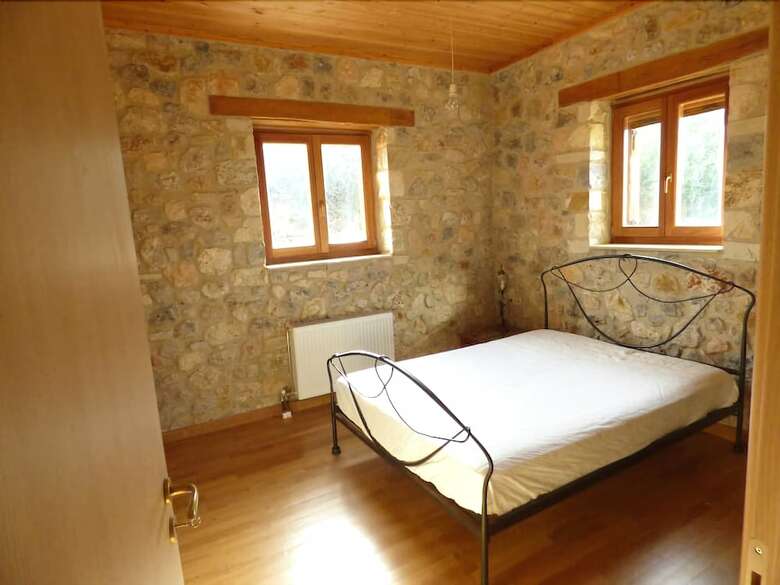 Luxurious Mansion In Olive Grove & View To Mystras