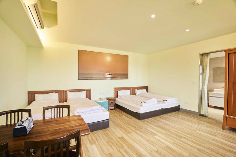 Bed & Breakfast First Shanhai Hotel
