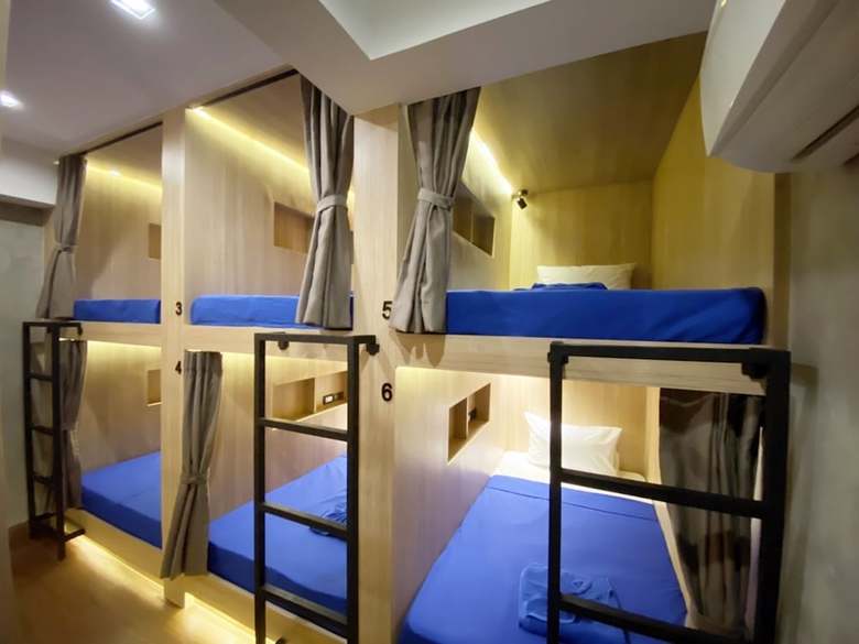 Hostal Patong Poshtel - Adults Only