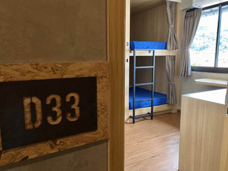 Hostal Patong Poshtel - Adults Only