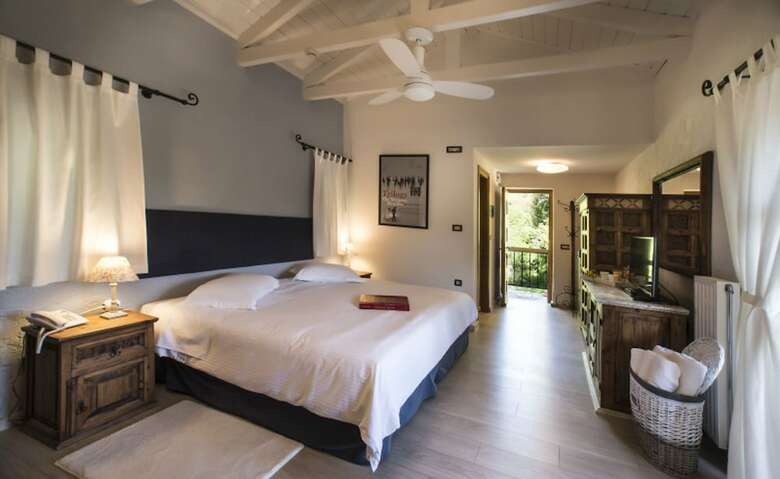 Hotel Abeliona Retreat