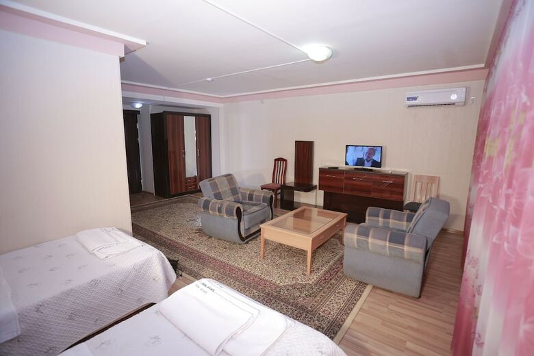 Surxon Hotel