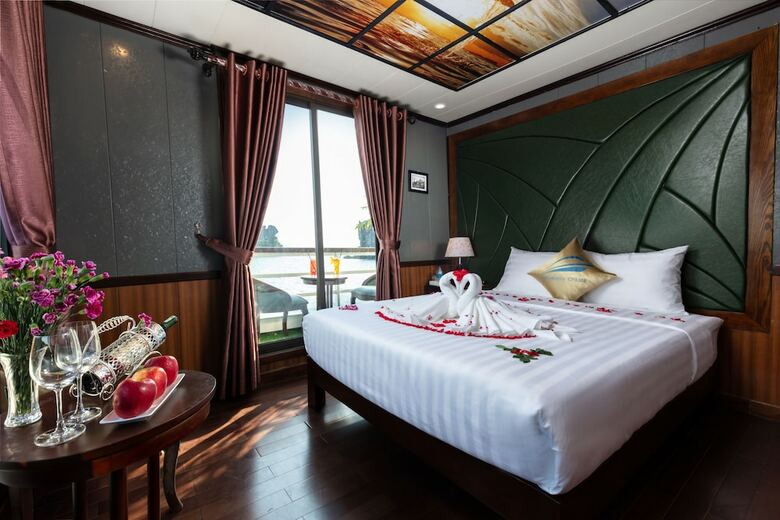 Santa Maria Cruises Halong Bay