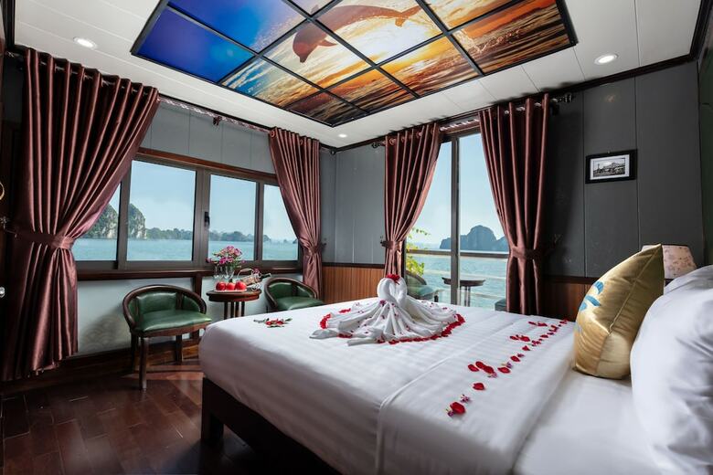 Santa Maria Cruises Halong Bay
