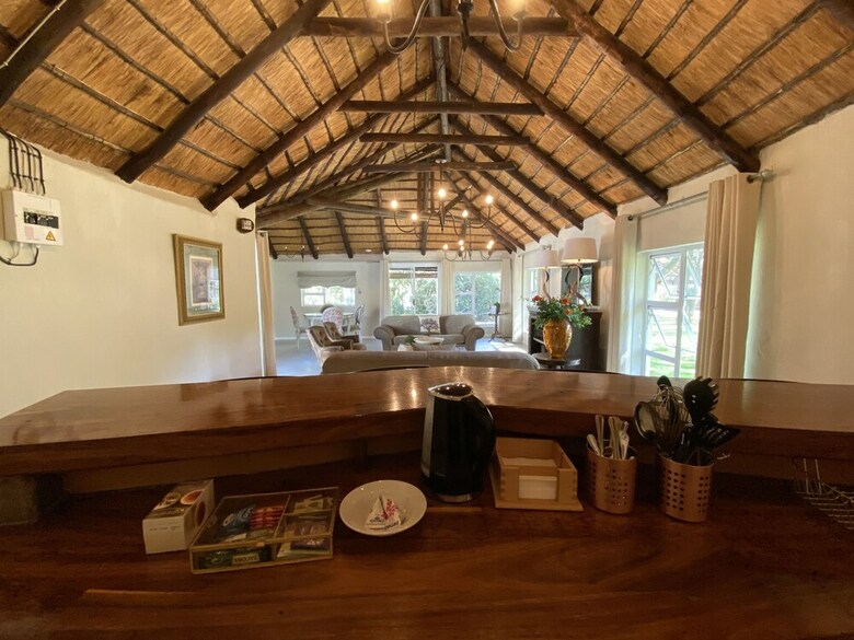 Hotel Eden Retreat