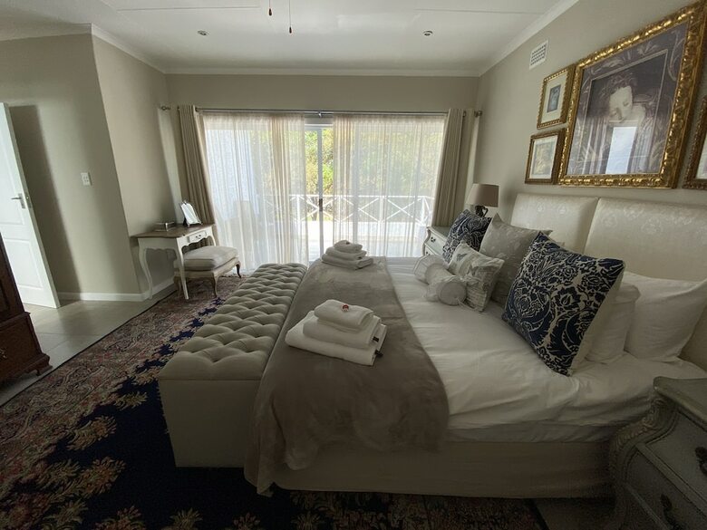 Hotel Eden Retreat