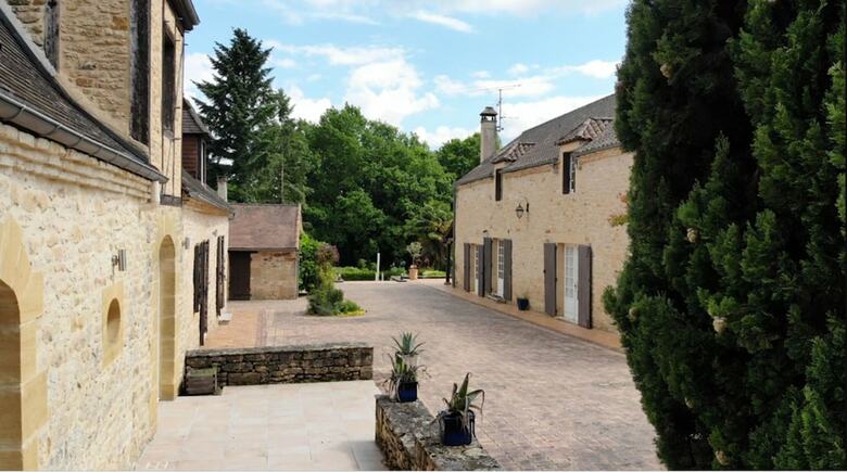 Bed & Breakfast Le Domaine Aubazen