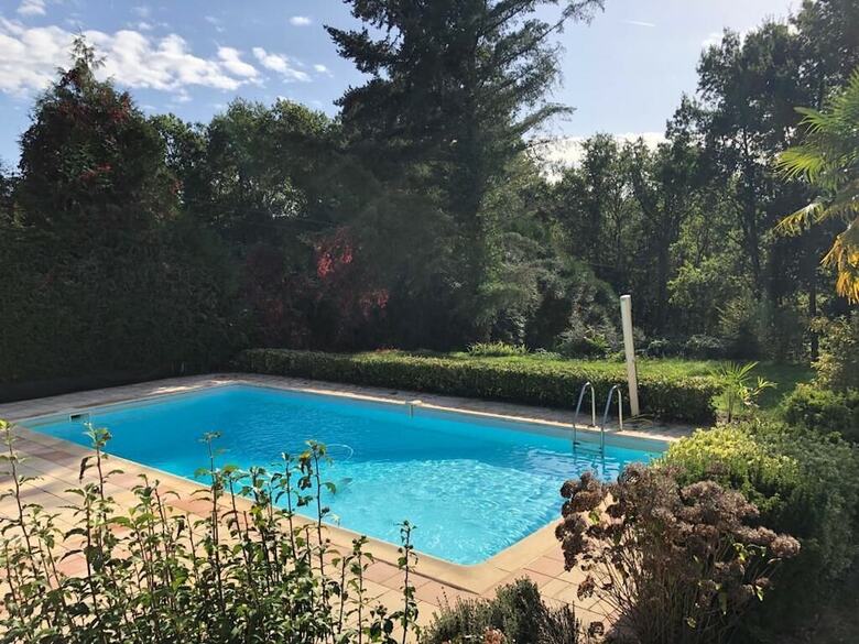 Bed & Breakfast Le Domaine Aubazen
