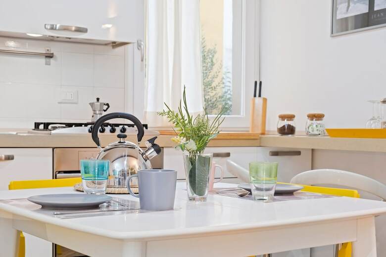 Pratello Luminous & Cozy Apartment In Centro