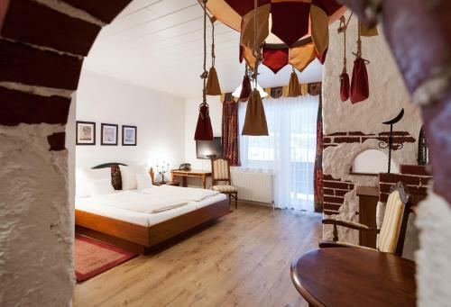 M�rchenhotel Waldpension Nebelstein