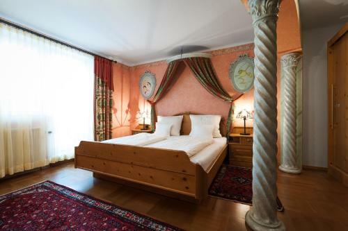 M�rchenhotel Waldpension Nebelstein