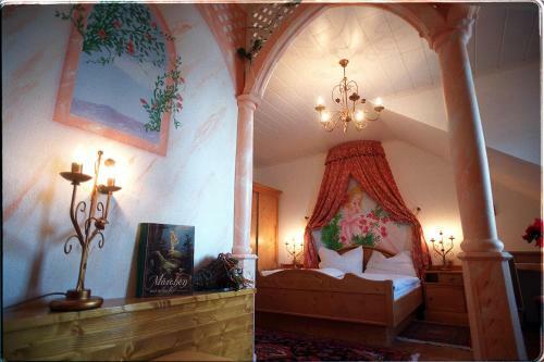 M�rchenhotel Waldpension Nebelstein