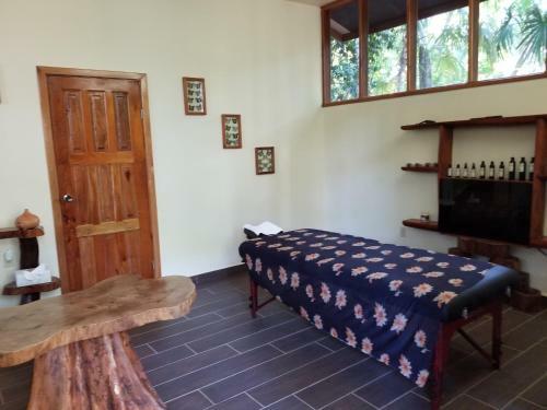 Hotel Mariposa Jungle Lodge