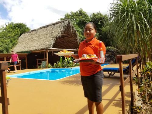 Hotel Mariposa Jungle Lodge