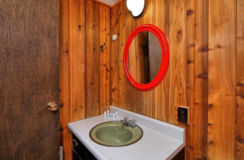 Cabana Mountainside Lodge