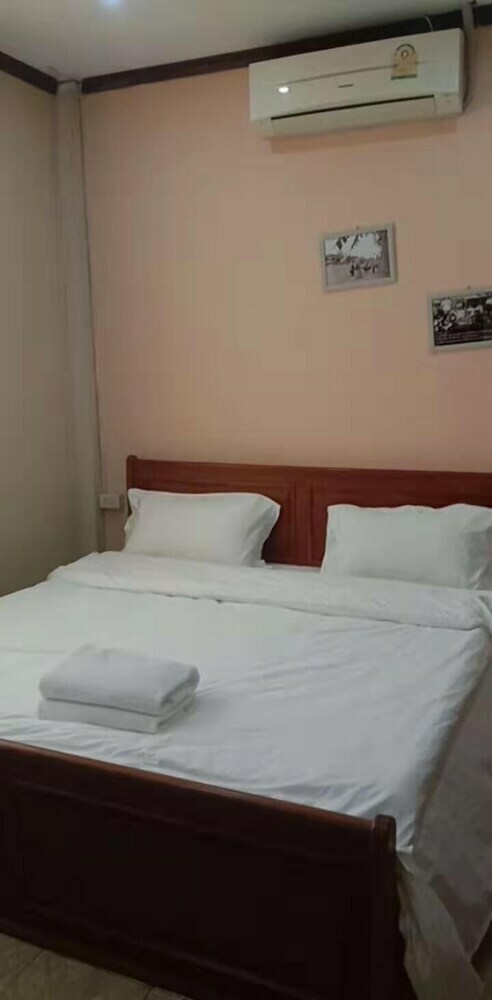 Green Land Hotel