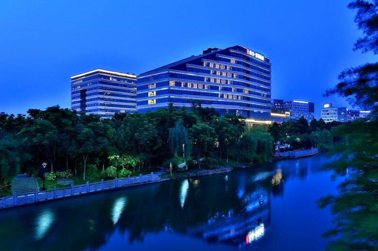Lvgu Jinglan Hotel