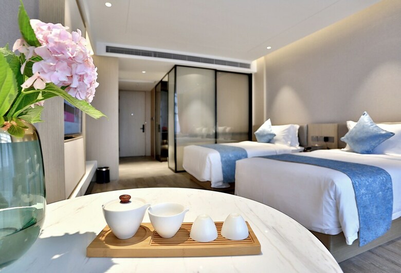Lvgu Jinglan Hotel
