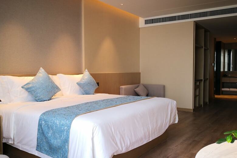 Lvgu Jinglan Hotel