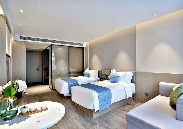 Lvgu Jinglan Hotel