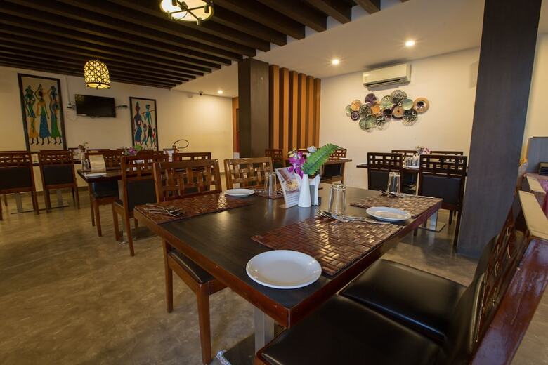 Hotel Tsg Grand