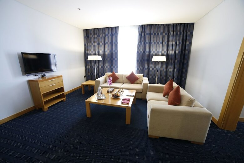 City Seasons Hotel Muscat
