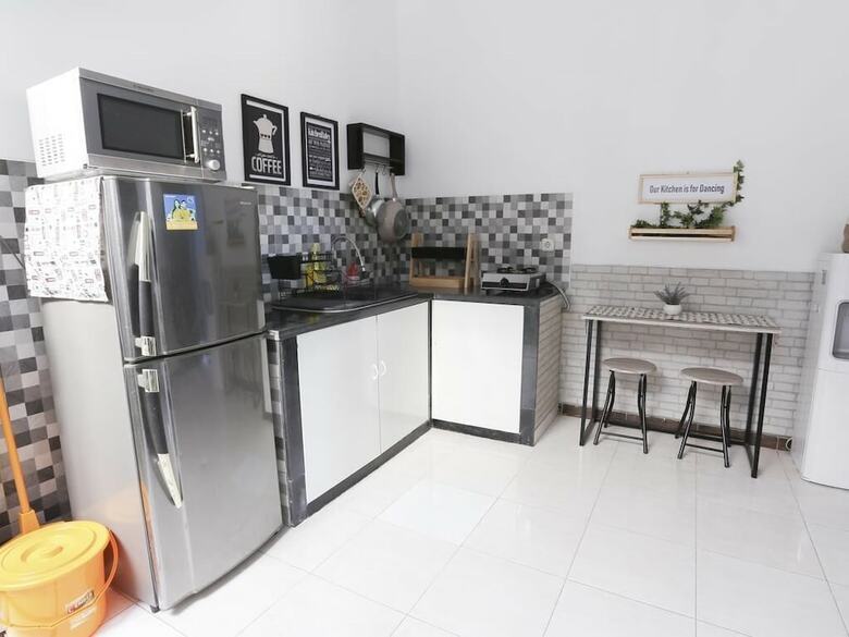 Hotel Gilgal Guesthouse